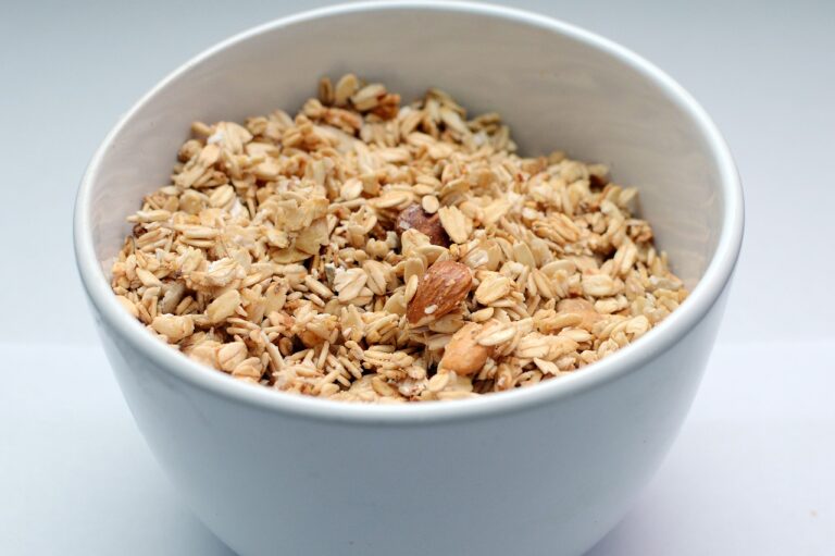 granola, breakfast, oats-6989372.jpg